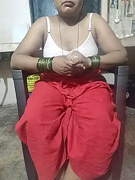 Snapshot of Bhabhiannuxxx chatting on August 2026 05:04:02 PM Bhabhiannuxxx online show from August 2026 05:04:02 PM