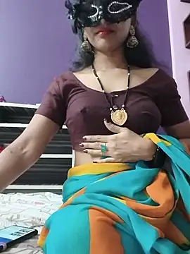 Night Queen24 online show from July 2026 06:43:02 PM