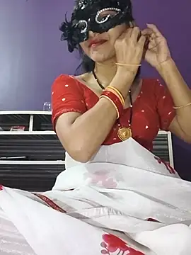Night Queen24 online show from July 2026 05:18:02 PM