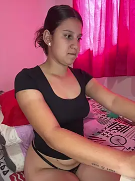 Snapshot of VictoriaSwann_ chatting on July 2026 07:31:01 PM VictoriaSwann online show from July 2026 07:31:01 PM