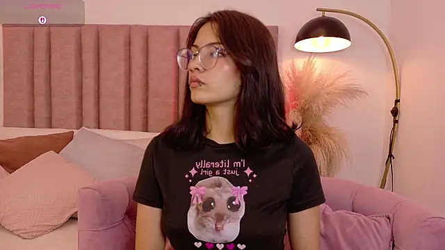 Lily beth  online show from June 2026 01:26:02 PM
