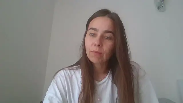 Snapshot of Vanelleda chatting on June 2026 10:46:02 AM Vanelleda online show from June 2026 10:46:02 AM