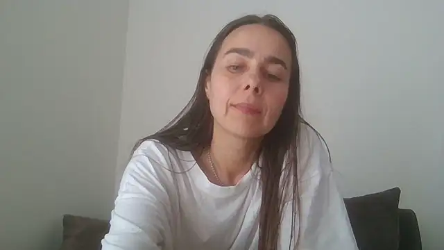 Snapshot of Vanelleda chatting on June 2026 12:33:01 PM Vanelleda online show from June 2026 12:33:01 PM