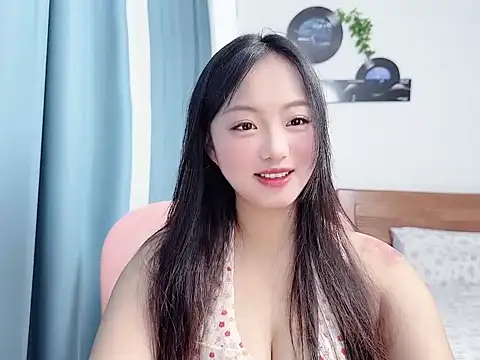 Snapshot of Winnie666999 chatting on June 2026 03:25:01 AM Winnie666999 online show from June 2026 03:25:01 AM