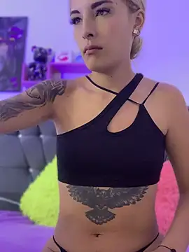 VIOLETA-1122 online show from August 2026 07:38:02 PM