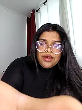 Snapshot of Delya_soloexperimento chatting on July 2026 01:37:01 PM Delya soloexperimento online show from July 2026 01:37:01 PM