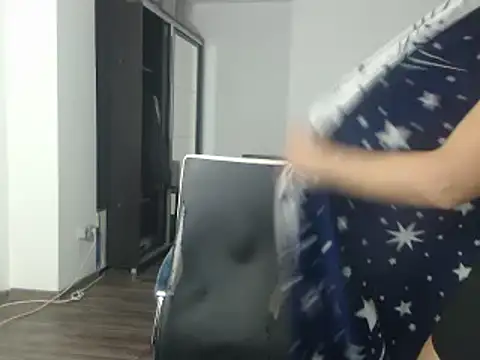 DedeSibel online show from February 2025 07:39:01 PM