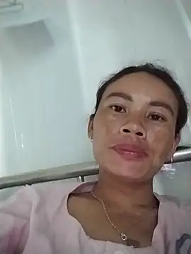 Snapshot of _Lynk_ chatting on June 2026 08:04:02 AM Lynk online show from June 2026 08:04:02 AM