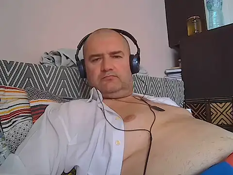 CristianDaniel78 online show from July 2026 02:35:02 PM