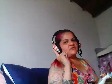 sacerdotisa 777 online show from June 2026 05:35:02 PM