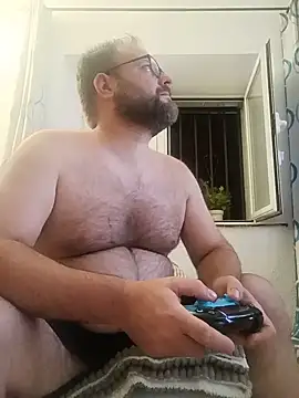 Snapshot of ashur88 chatting on July 2026 10:45:01 PM ashur88 online show from July 2026 10:45:01 PM