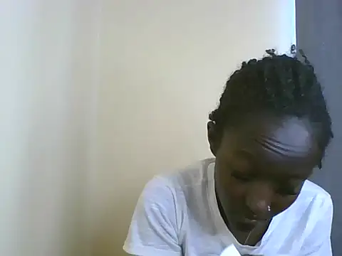 Snapshot of Keilay chatting on July 2026 12:12:01 PM Keilay online show from July 2026 12:12:01 PM