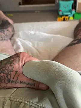 tatsnthick11 online show from June 2026 12:49:01 PM