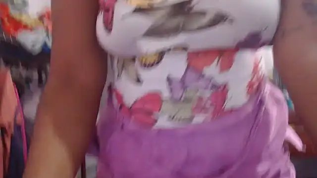 Snapshot of princessvelvet4 chatting on June 2026 01:21:01 PM princessvelvet4 online show from June 2026 01:21:01 PM