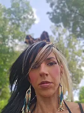 lil jiggly online show from July 2026 08:51:01 PM