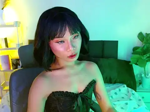 carol1n online show from July 2026 06:18:02 AM
