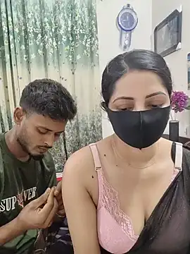 Couple-8 online show from June 2026 06:12:01 PM