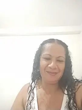 Snapshot of Yenifer_caisedo chatting on June 2026 12:04:01 PM Yenifer caisedo online show from June 2026 12:04:01 PM
