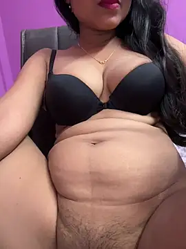 Snapshot of lizaxxlove chatting on July 2026 03:35:01 AM lizaxxlove online show from July 2026 03:35:01 AM