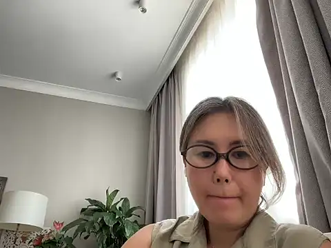 Snapshot of Nivoraja chatting on July 2026 08:43:02 AM Nivoraja online show from July 2026 08:43:02 AM