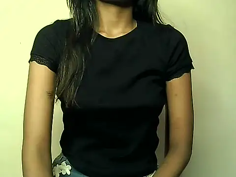 Siyaralove online show from July 2026 02:37:02 AM