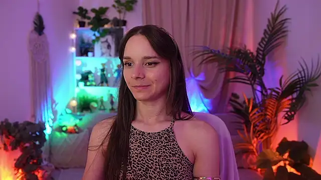 Anna Leah  online show from August 2026 06:21:01 PM