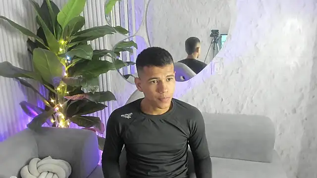 Noah sexhotty online show from July 2026 02:35:02 AM