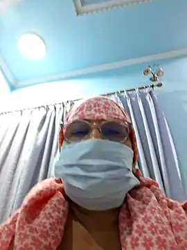 Snapshot of Dimpal_143 chatting on July 2026 05:19:02 PM Dimpal 143 online show from July 2026 05:19:02 PM