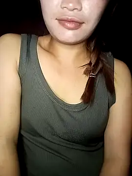 Snapshot of _LinLinn_ chatting on June 2026 06:35:02 PM LinLinn online show from June 2026 06:35:02 PM
