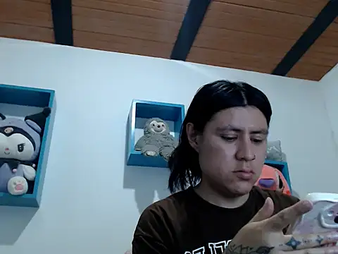 PIAHOT-CANDYY online show from June 2026 05:50:01 PM