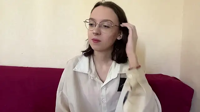 Snapshot of EvaRavelle chatting on July 2026 07:25:02 AM EvaRavelle online show from July 2026 07:25:02 AM
