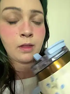 BbGurl18 online show from August 2026 09:17:01 PM