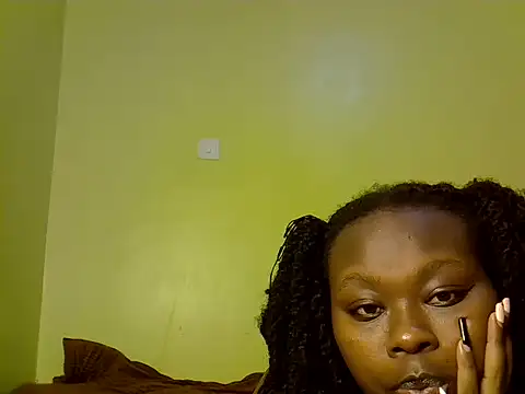 Snapshot of Lunakapshee chatting on July 2026 12:29:02 AM Lunakapshee online show from July 2026 12:29:02 AM