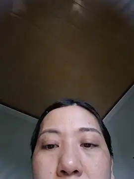 Snapshot of Lyrose_2k chatting on July 2026 09:03:02 AM Lyrose 2k online show from July 2026 09:03:02 AM