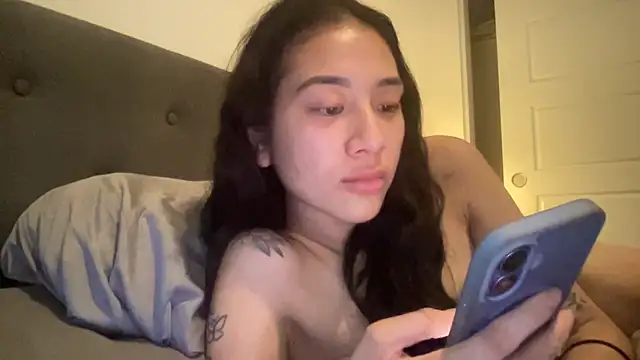 Snapshot of princessbabyblues chatting on July 2026 05:22:01 PM princessbabyblues online show from July 2026 05:22:01 PM