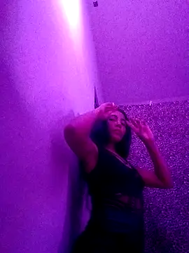 MeganHoott online show from July 2026 03:43:01 AM