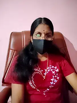 Snapshot of tamil_peenqueen chatting on July 2026 04:50:01 AM tamil peenqueen online show from July 2026 04:50:01 AM