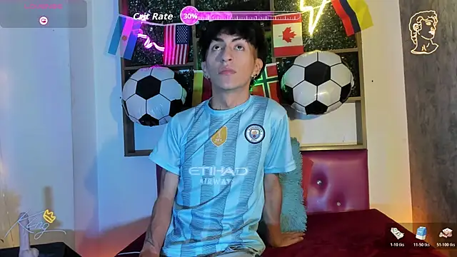 Snapshot of Dominik_lux chatting on July 2026 03:21:01 AM Dominik lux online show from July 2026 03:21:01 AM