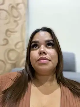 AliceStarshine online show from February 2025 01:22:01 AM