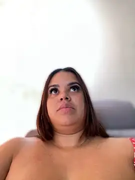 AliceStarshine online show from February 2025 09:28:01 PM