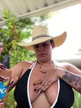 AliceStarshine online show from February 2025 06:45:01 PM