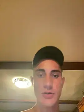AlexitoTrendy22 online show from July 2026 07:54:01 PM
