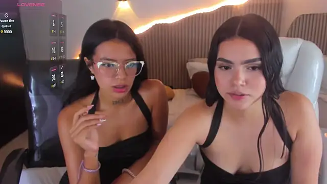 Snapshot of Iris8__ chatting on July 2026 10:01:02 PM Iris8 online show from July 2026 10:01:02 PM