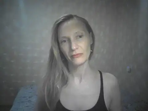 Snapshot of LunaBelle2 chatting on July 2026 06:23:02 PM LunaBelle2 online show from July 2026 06:23:02 PM