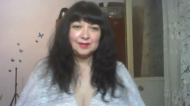 Snapshot of BeautyMilana13 chatting on July 2026 04:45:02 PM BeautyMilana13 online show from July 2026 04:45:02 PM