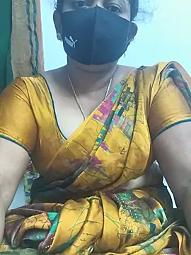 Snapshot of tamilrose143 chatting on July 2026 03:58:02 PM tamilrose143 online show from July 2026 03:58:02 PM