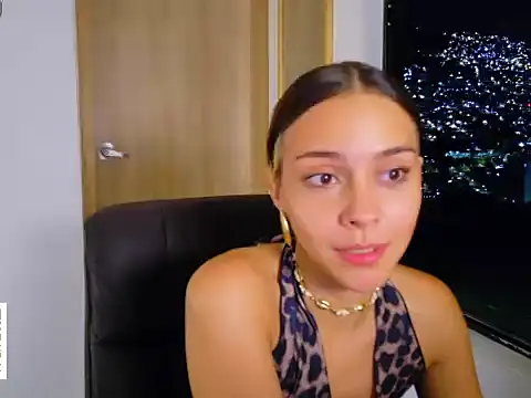 Snapshot of lilithselene chatting on July 2026 01:21:01 AM lilithselene online show from July 2026 01:21:01 AM