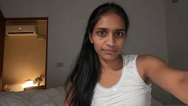 Snapshot of Dollyjammu62 chatting on July 2026 12:48:01 AM Dollyjammu62 online show from July 2026 12:48:01 AM