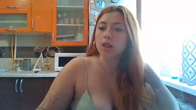 Snapshot of HottieLinaa chatting on July 2026 07:22:01 AM HottieLinaa online show from July 2026 07:22:01 AM
