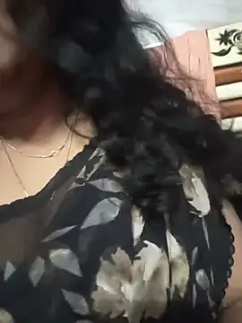 Janu-hot1 online show from August 2026 11:01:01 AM